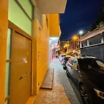 Giannis Apartments